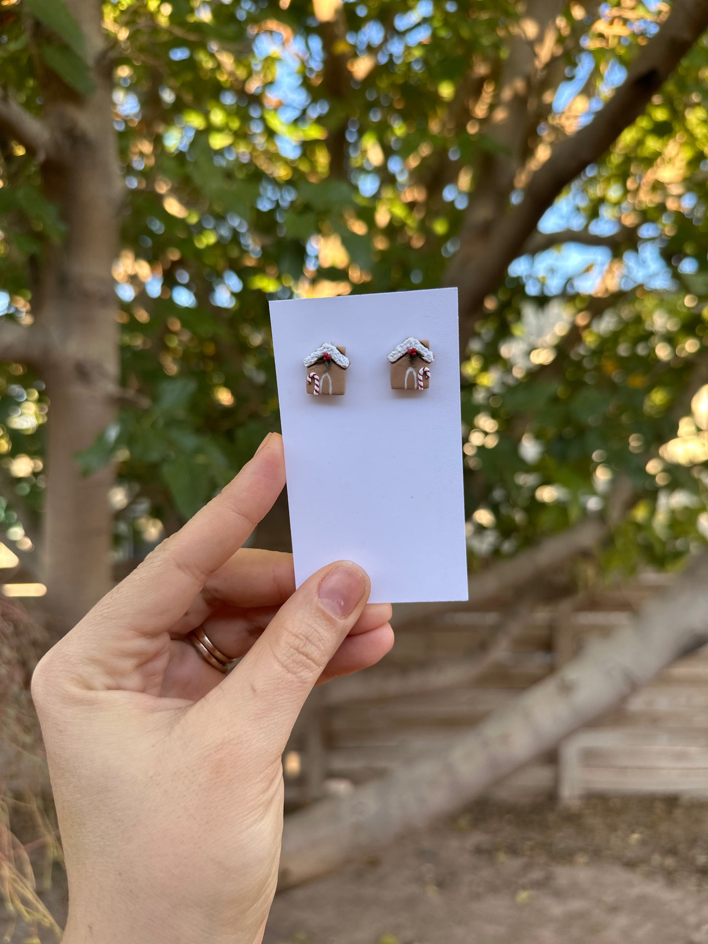 Gingerbread house studs